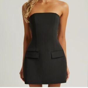 NWOT Heiress Beverly Hills Reformation Strapless A Line Black Mini Size M